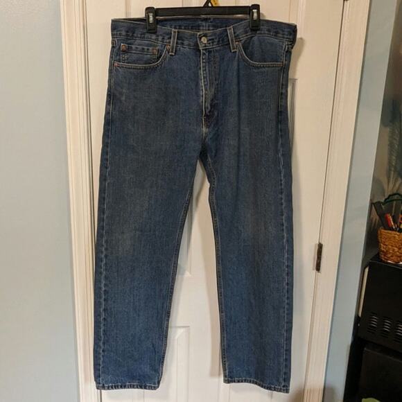 Men's 505 Levi Strauss and Company Straight Leg Relaxed Fit W38 L32 Blue Jeans - Picture 1 of 8